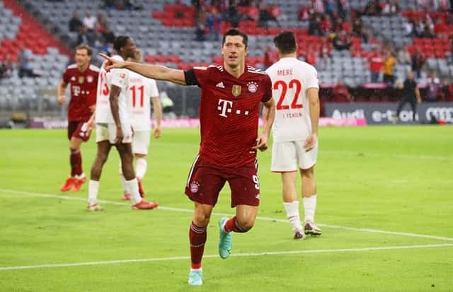 Lewandowski mở tỷ số cho Bayern Munich