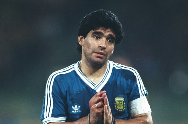 Sự nghiệp thi đấu CLB của Diego Maradona