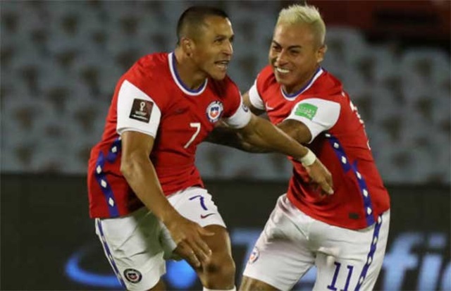 Sanchez gỡ hòa 1-1 ở đầu hiệp 2 cho Chile