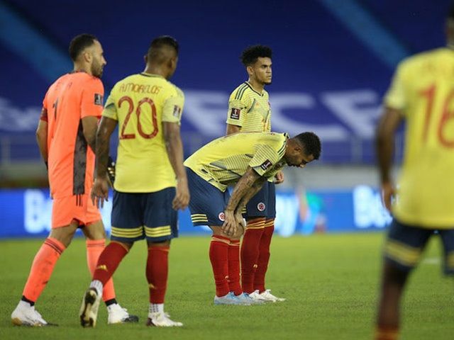 Colombia nhận trận thua bẽ bàng