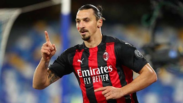 Ibrahimovic ghi một cú đúp để đưa AC Milan dẫn 2-0