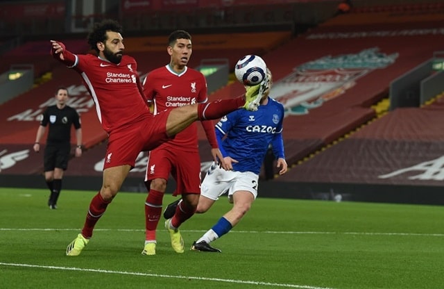 Salah bất lực trước hàng thủ của Everton
