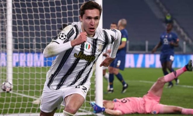 Chiesa ghi cú đúp trong hiệp 2 để san bằng tổng tỷ số cho Juventus