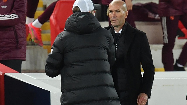 Zidane hài lòng với các học trò