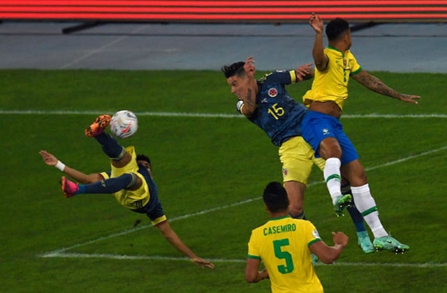 Bàn thắng cực đẹp của Luis Diaz cho Colombia vào lưới Brazil