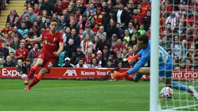  Jota mở tỷ số cho Liverpool trong hiệp 1